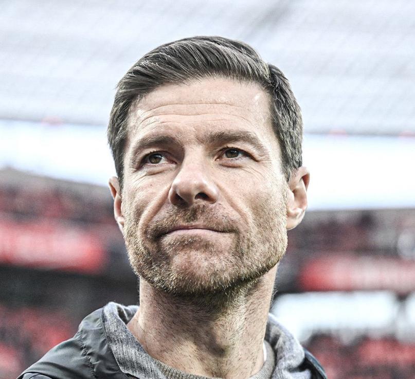 星空体育-下一站安菲尔德？阿隆索领跑利物浦新帅预测排名，斯洛特会下课吗