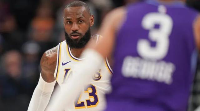 星空体育-过去3场三分合计15中0！谁偷走了詹姆斯的投篮包？