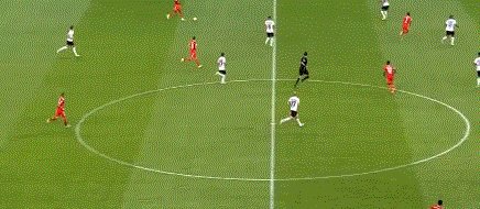 星空体育官网-【德甲】马内破门+中楣 穆西亚拉2球+中柱 拜仁6比1