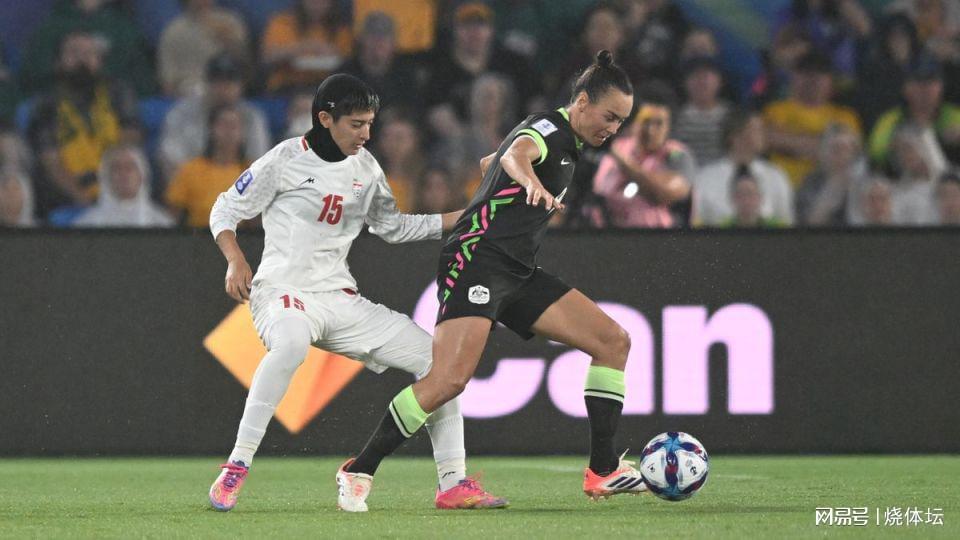 星空体育官方入口-女足亚洲杯八强定2席！澳大利亚横扫伊朗，中国女足再1分晋级