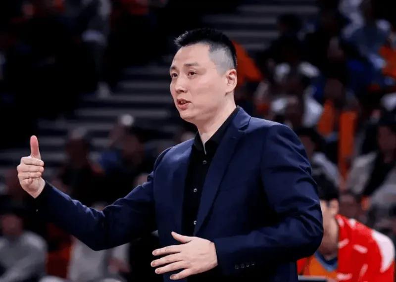 星空体育-胜四川发布会！卢伟直指全队命中率高，袁堂文致谢四川的培养！