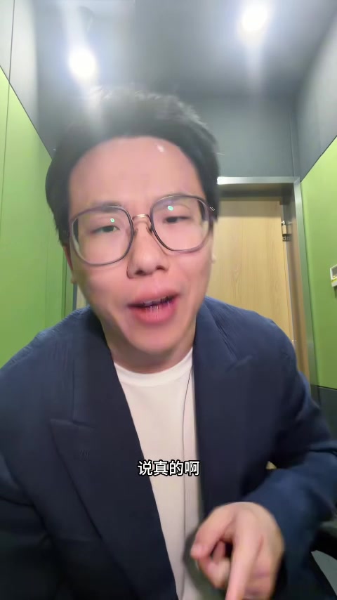 星空体育-解说：巴雷特绝杀让人想起小卡 猛龙全队都能打&amp;主场篮筐有玄学